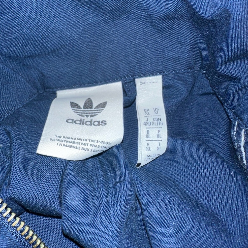 Adidas old school track jacket size XL - Picture 4 of 9